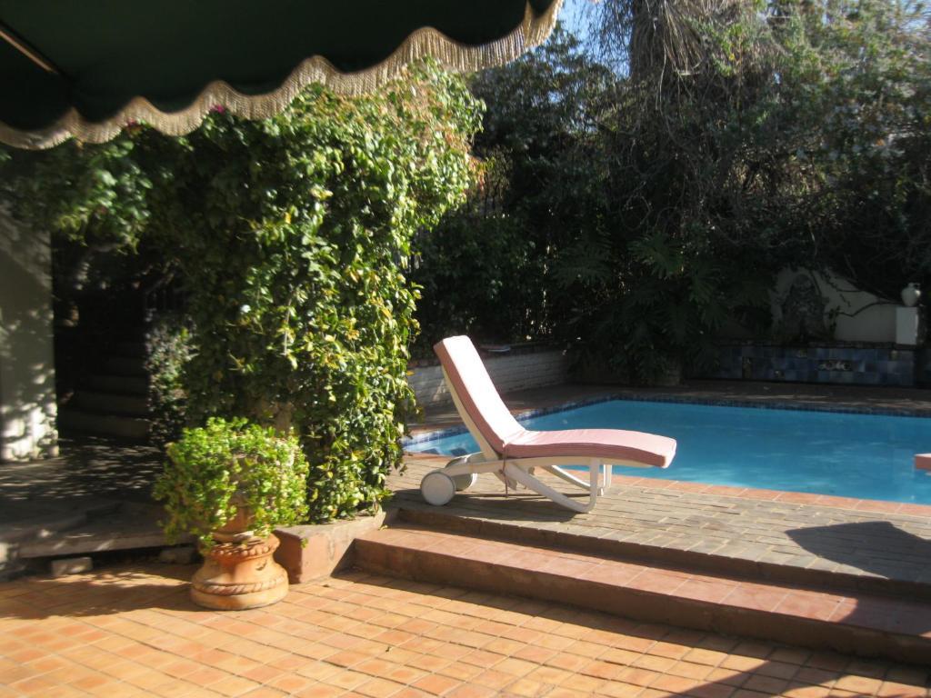 Randburg Village Green Guest House מראה חיצוני תמונה